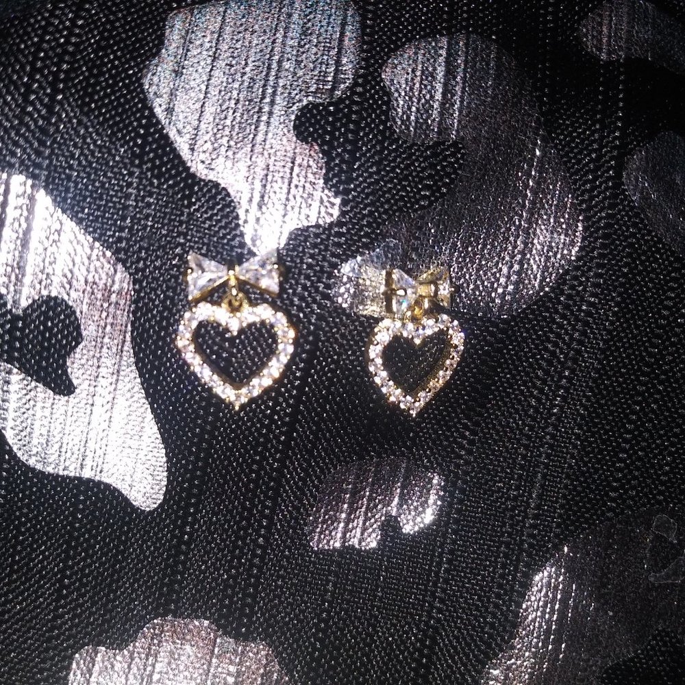 Bow Heart Dangly Earrings